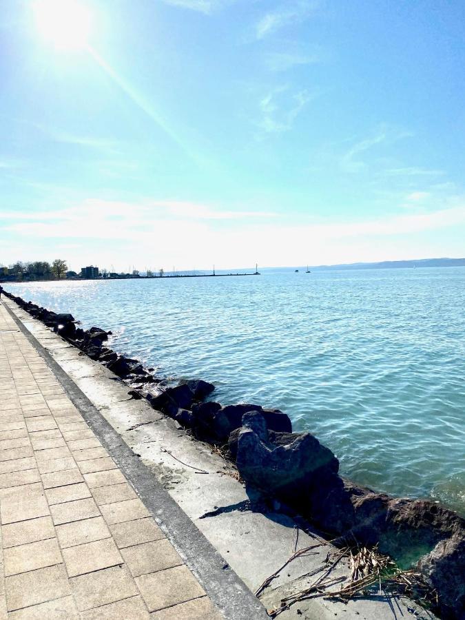 Apartamento Lido di SIÓFOK - ARANYPART - MINDEN 1 PERCRE! Exterior foto